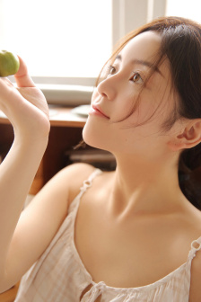 明星专题：张舒涵